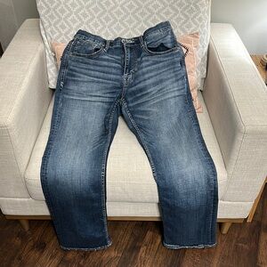 Relaxed Men’s BKE Jake Blue Jeans with Faded Wash and Straight-Leg Style